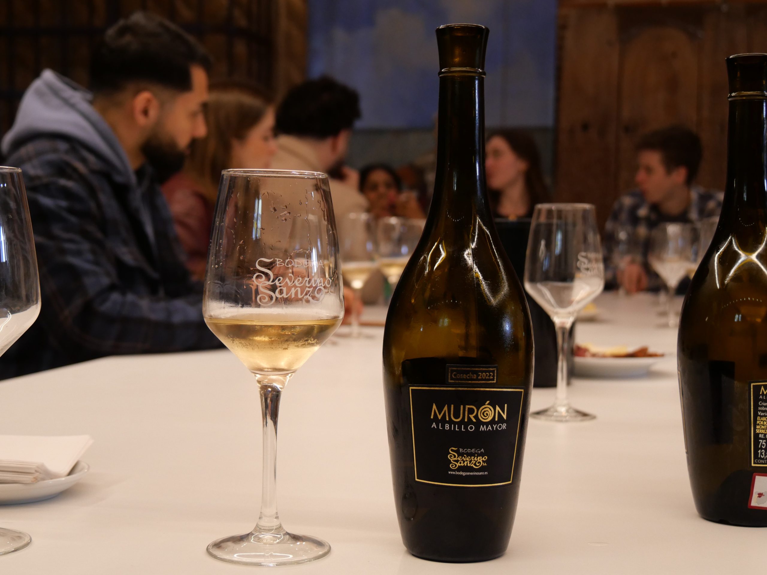 Vino blanco Murón Albillo Mayor de la Bodega Severino Sanz